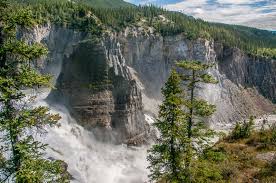 Nahanni national park 